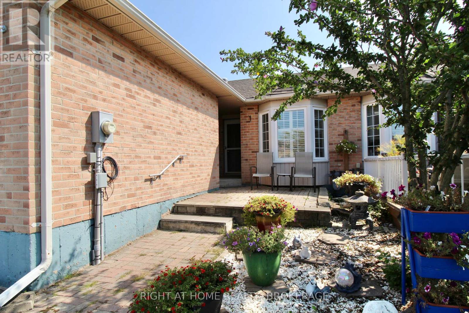 4451 Michael Ave, Lincoln Beamsville, ON L0R 1B5
