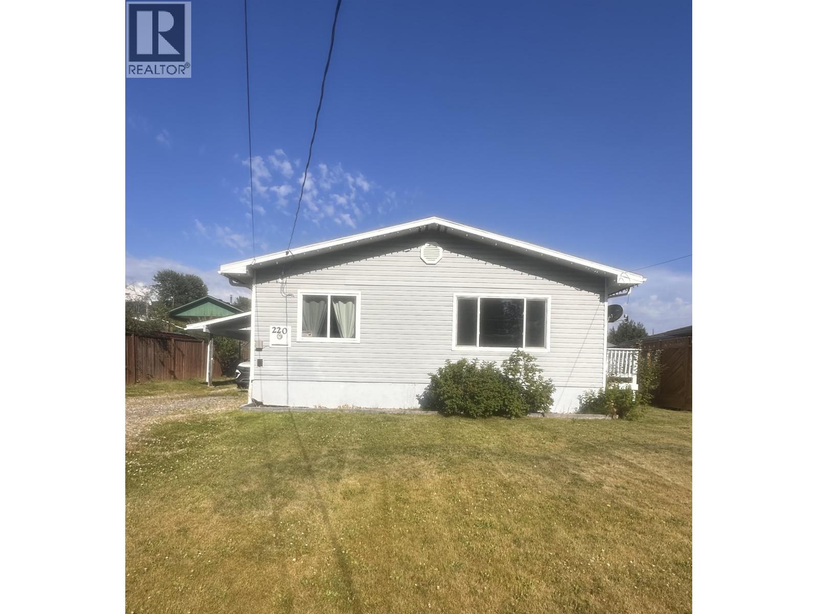 220 Crysdale Dr, Mackenzie, BC V0J 2C0