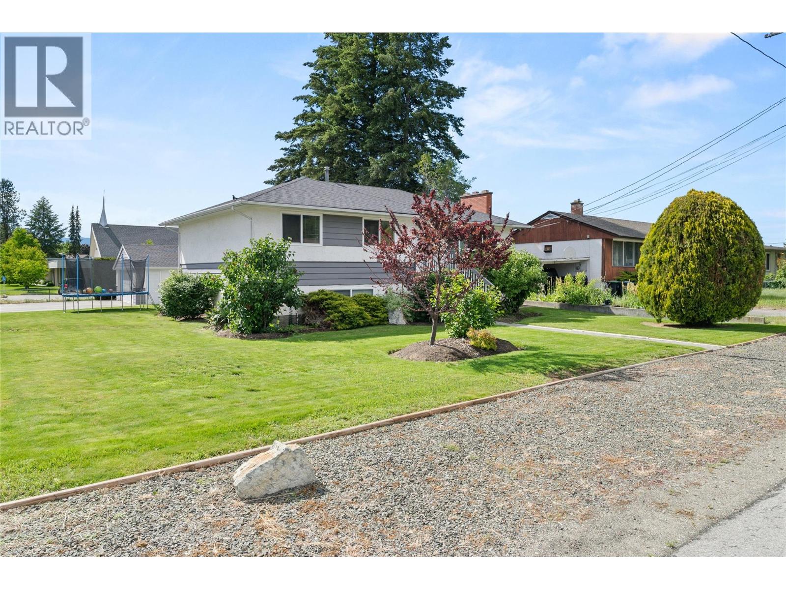 260 Gibbs Rd, Kelowna, BC V1X 2W1