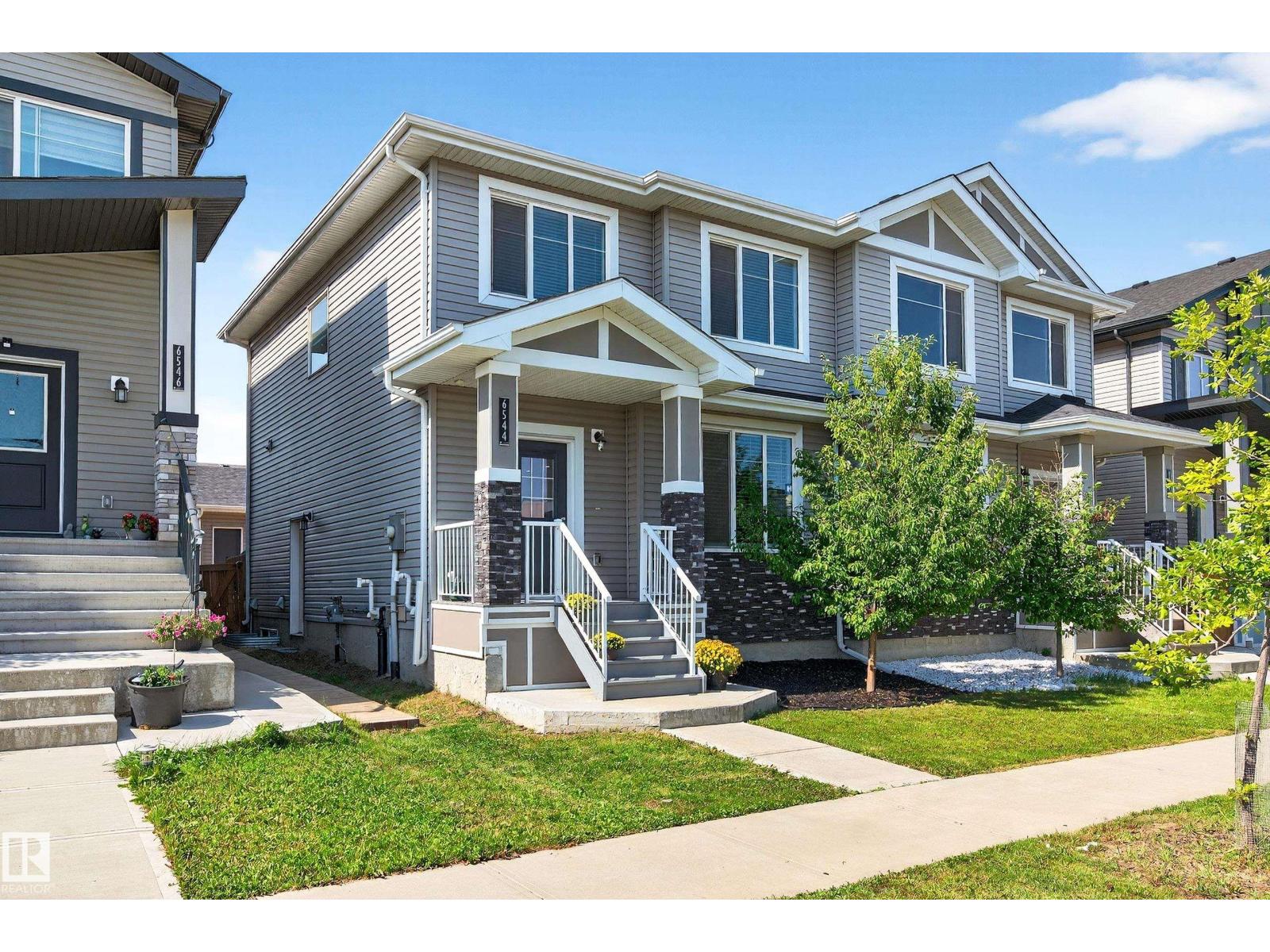 6544 Chappelle Vs SW, Edmonton, AB T6W 4A3