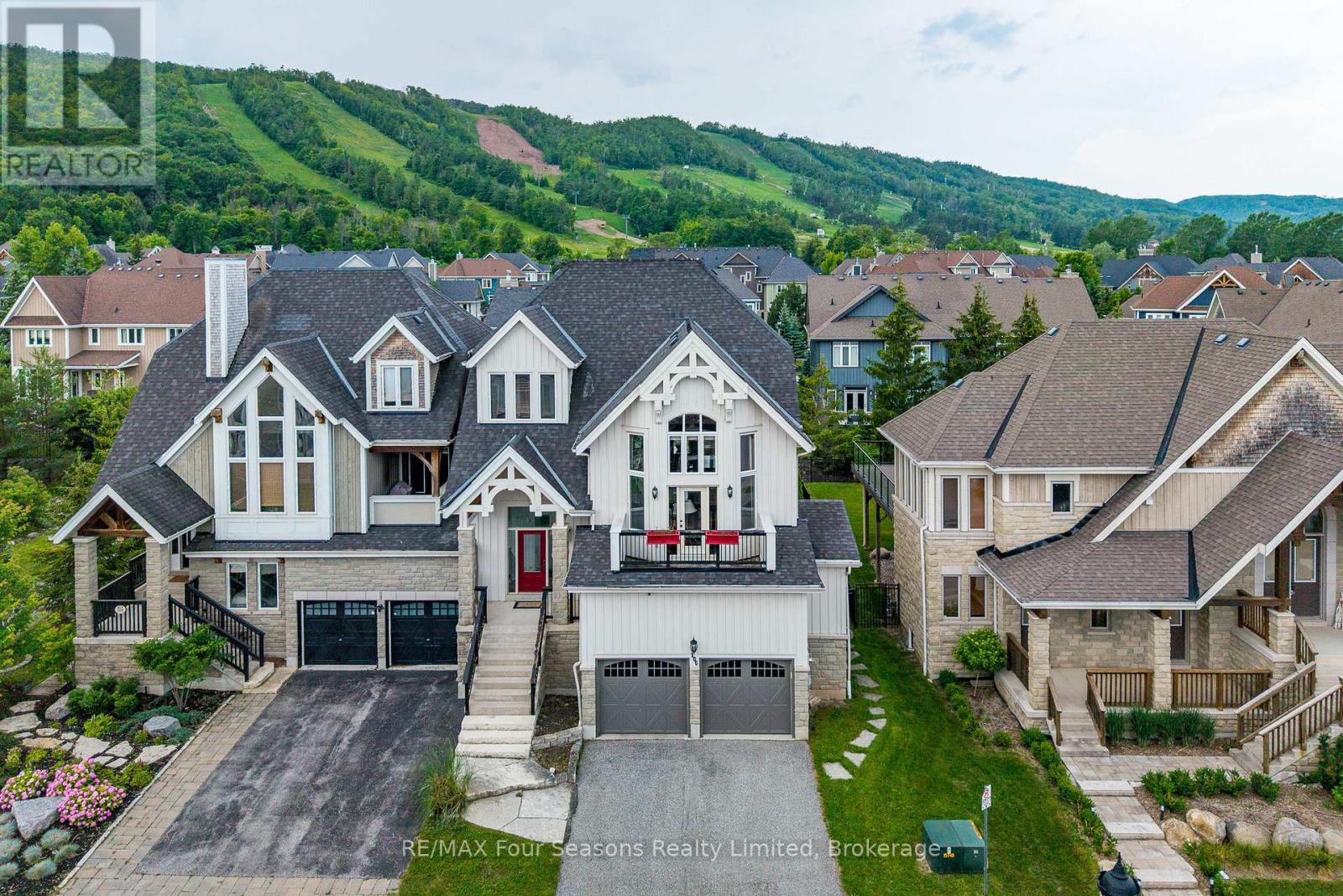 106 Venture Blvd, The Blue Mountains, ON L9Y 0B6