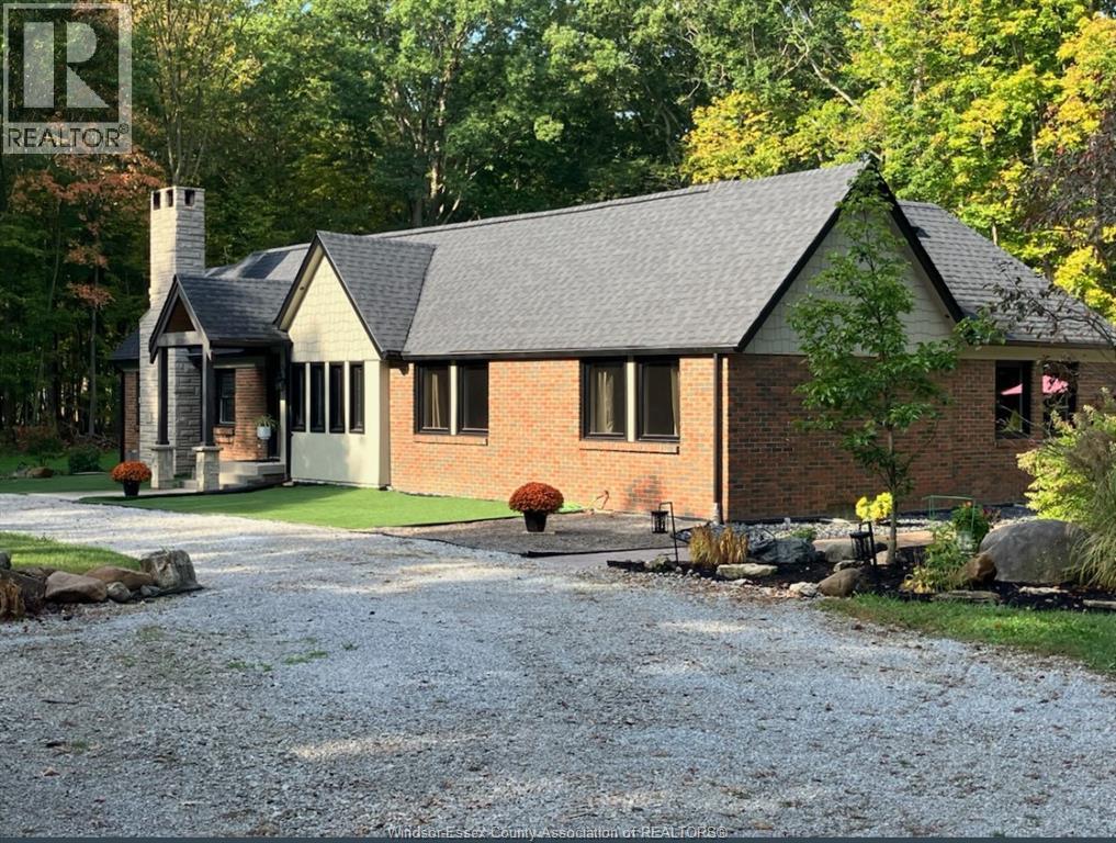 4941 4th Concession Road, Essex, ON N0R 1G0