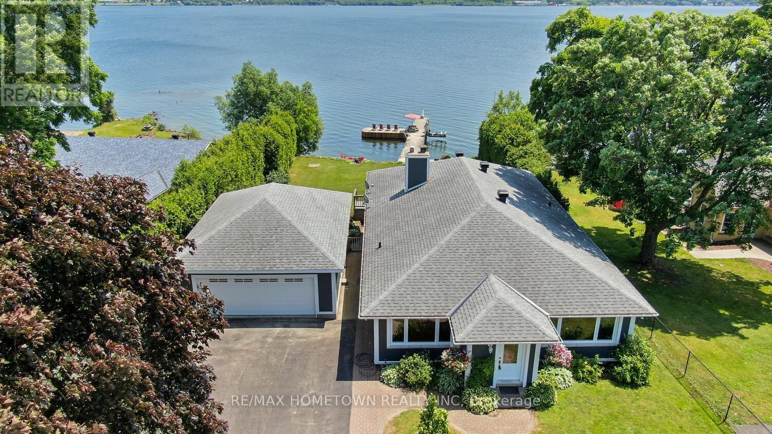1643 County Road 2 Rd, Augusta, ON K0E 1T0