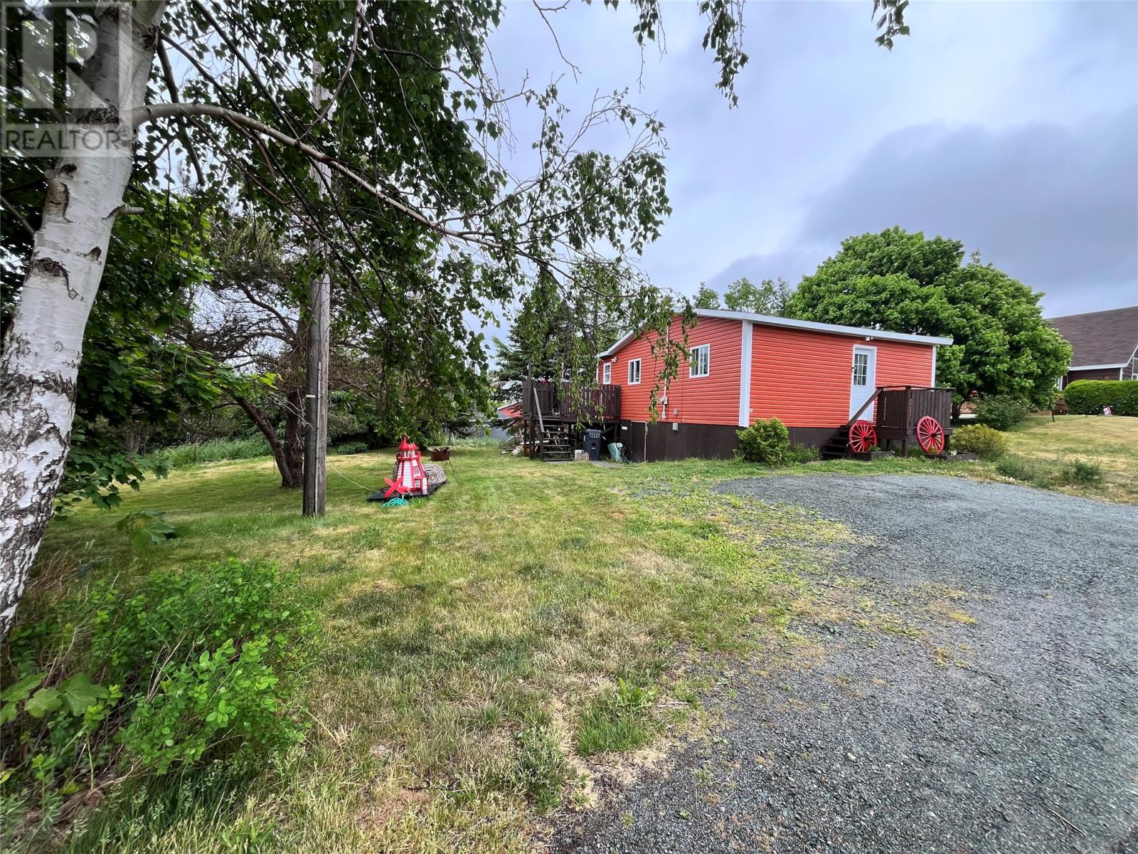 19-21 Cabot Rd, Conception Bay South, NL A1W 4C5