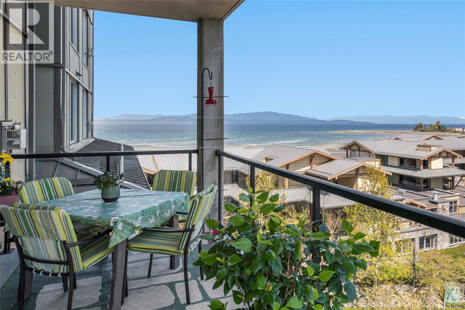 194 Beachside Dr Unit 604 Dr, Parksville, BC V9P 0B1