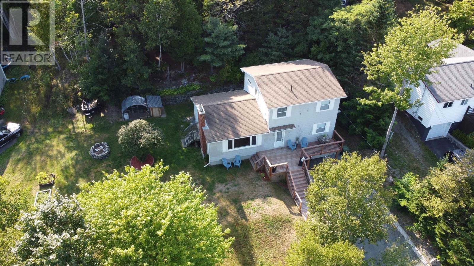 18 Martin Lake Dr, Lake Echo, NS B3E 1B1