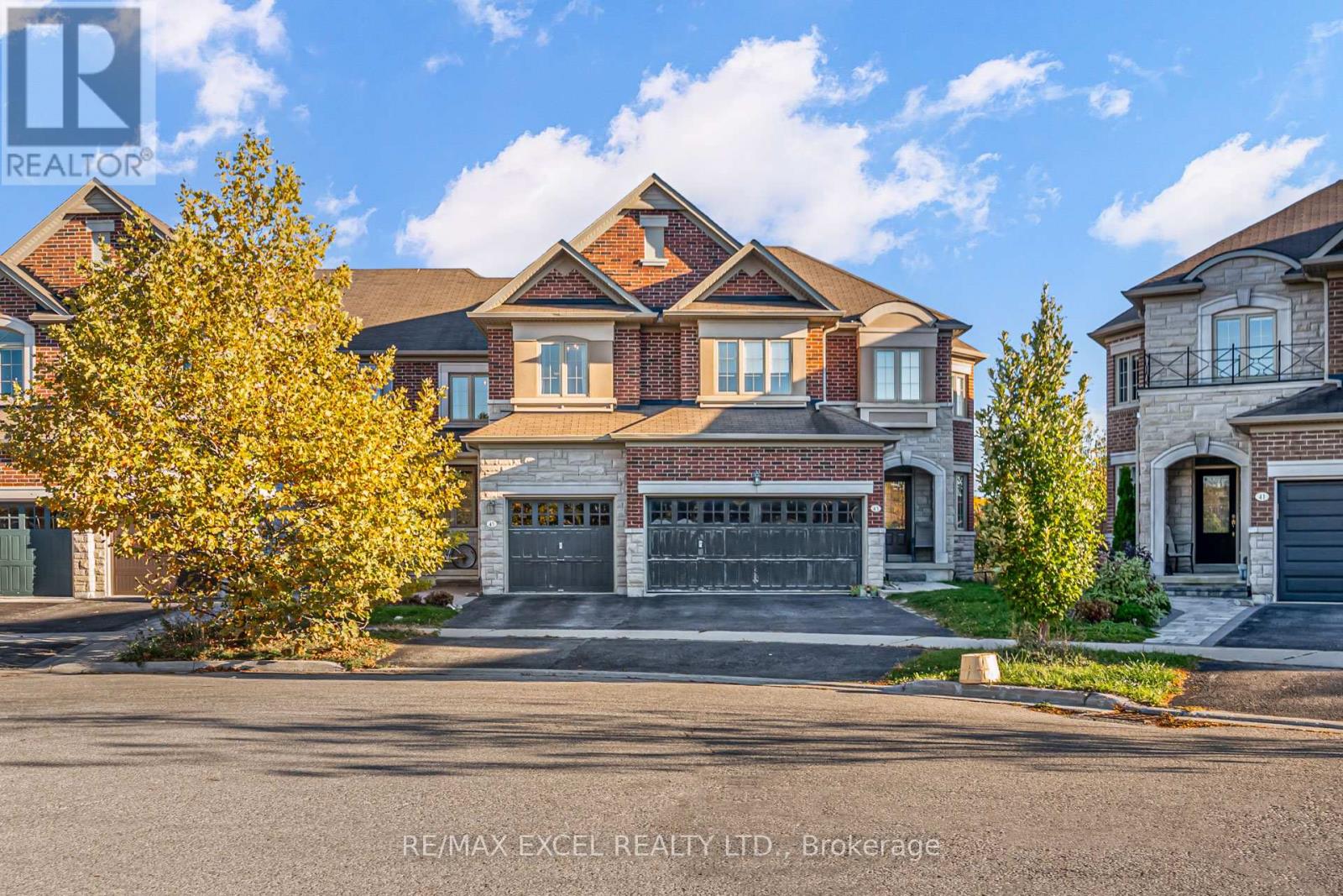 45 Cedarcrest Cres, Richmond Hill, ON L4S 2P6