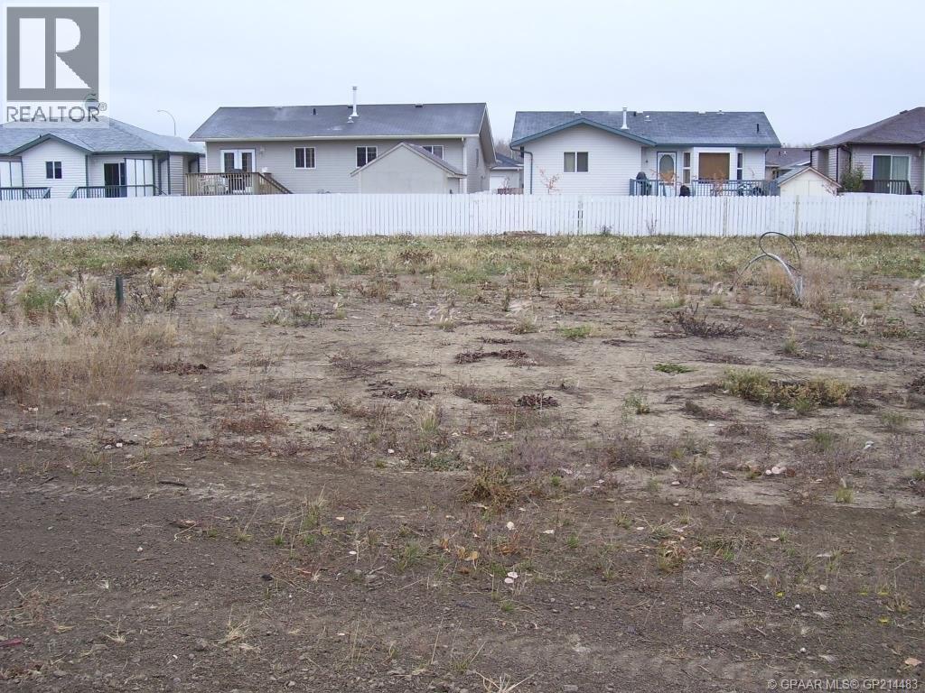 7 Bear Creek Dr, High Level, AB T0H 1Z0