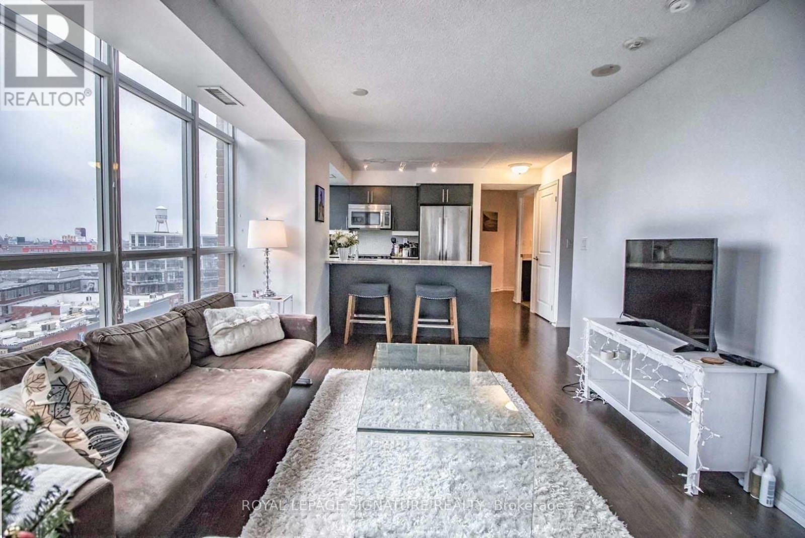 1007 125 Western Battery Rd, Toronto, ON M6K 3R8