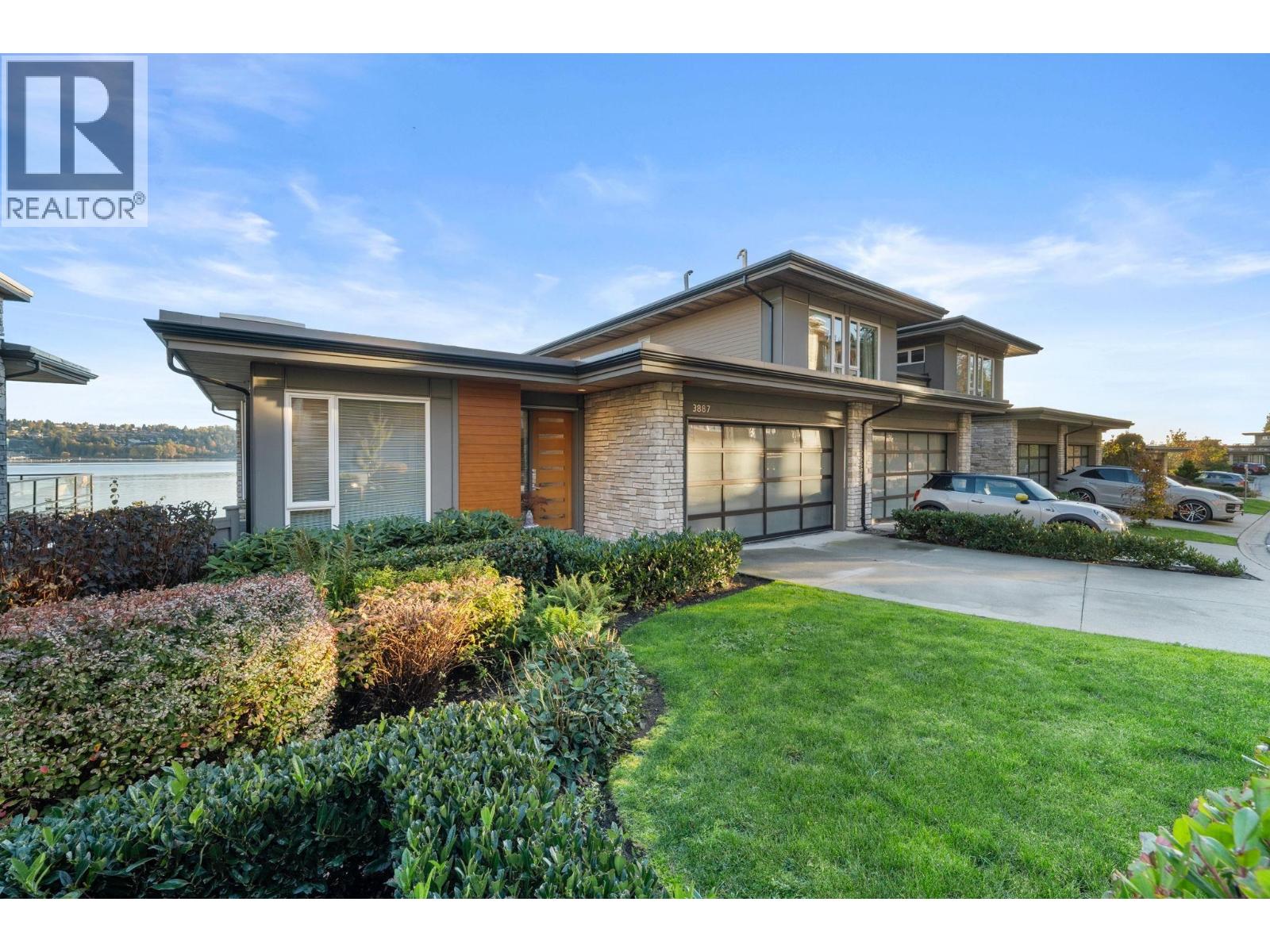 3887 Cates Landing Way, North Vancouver, BC V7G 0A6