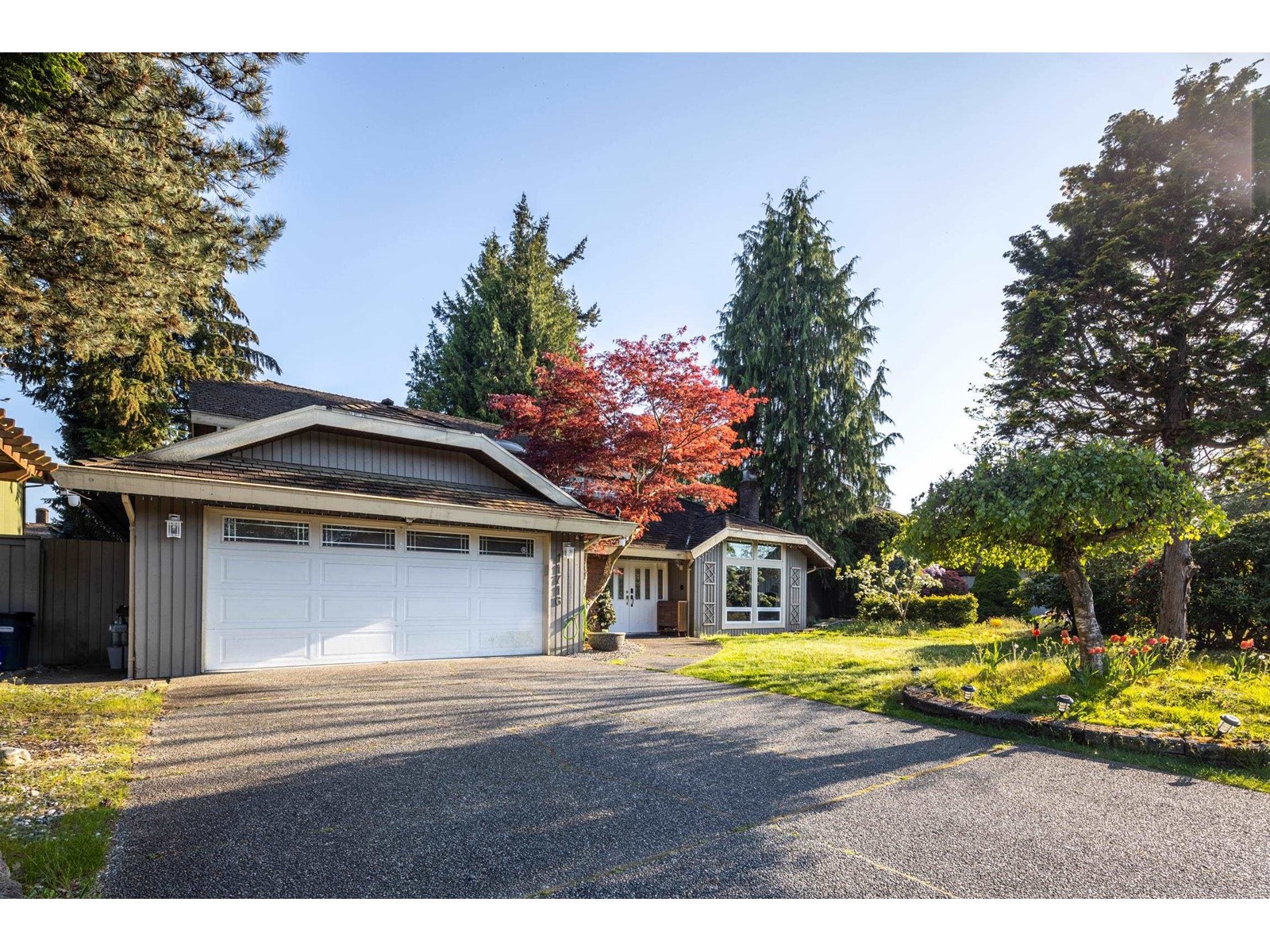 11716 Summit Cres, Delta, BC V4E 2Z5