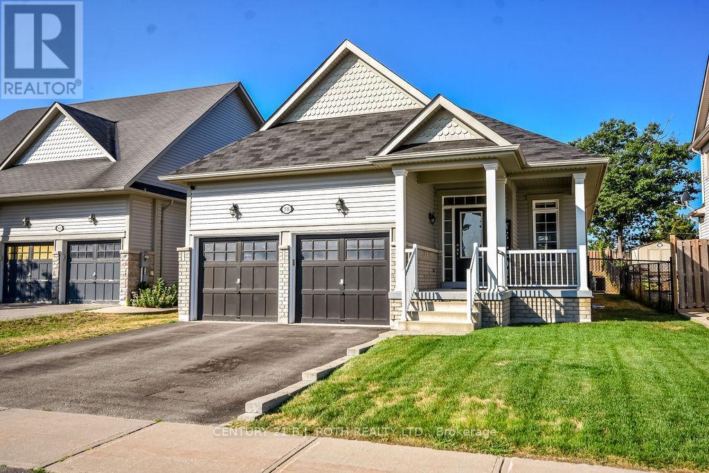 58 Christy Dr, Wasaga Beach, ON L9Z 0E5