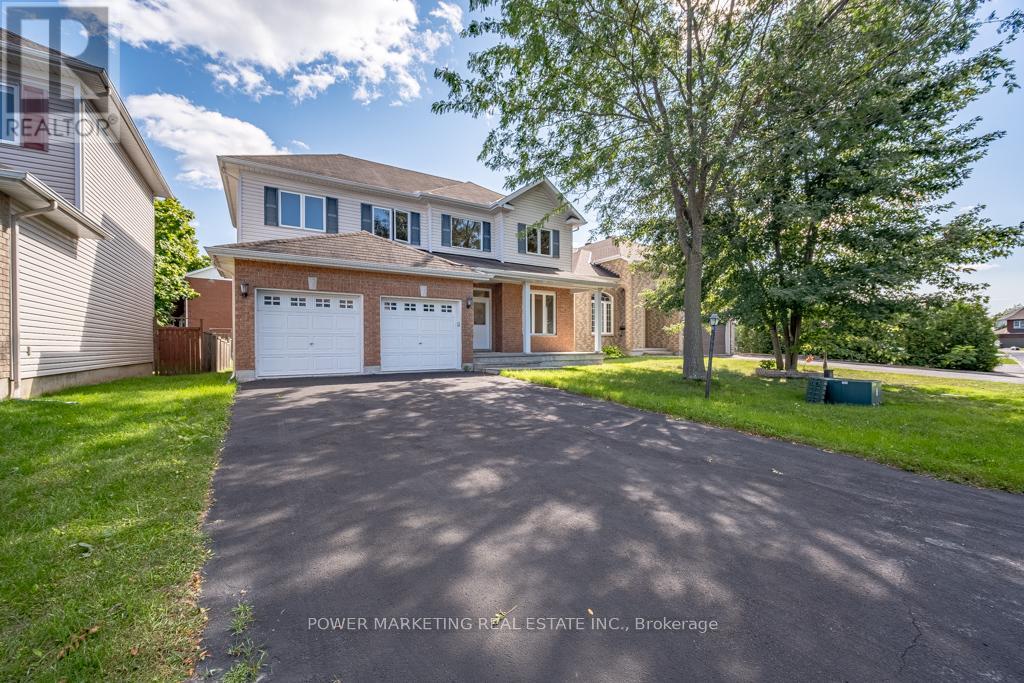 5 Tierney Dr, Ottawa, ON K2J 4W2