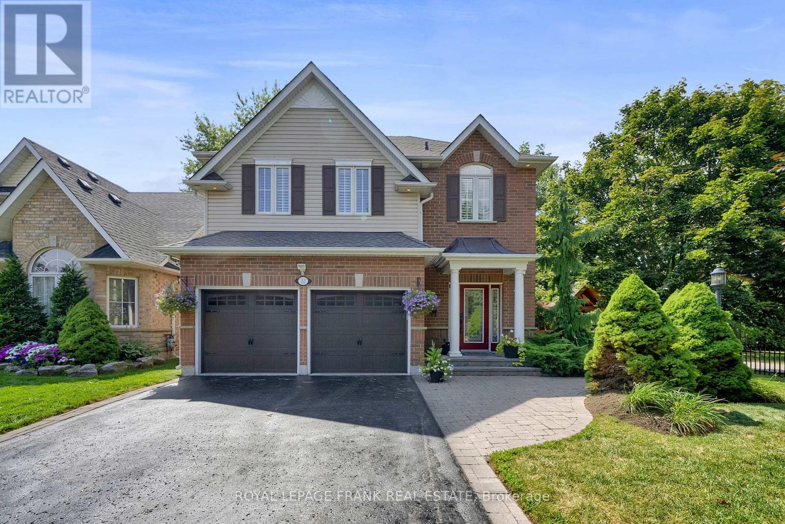 22 Osgoode Gate, Clarington, ON L1E 1V8