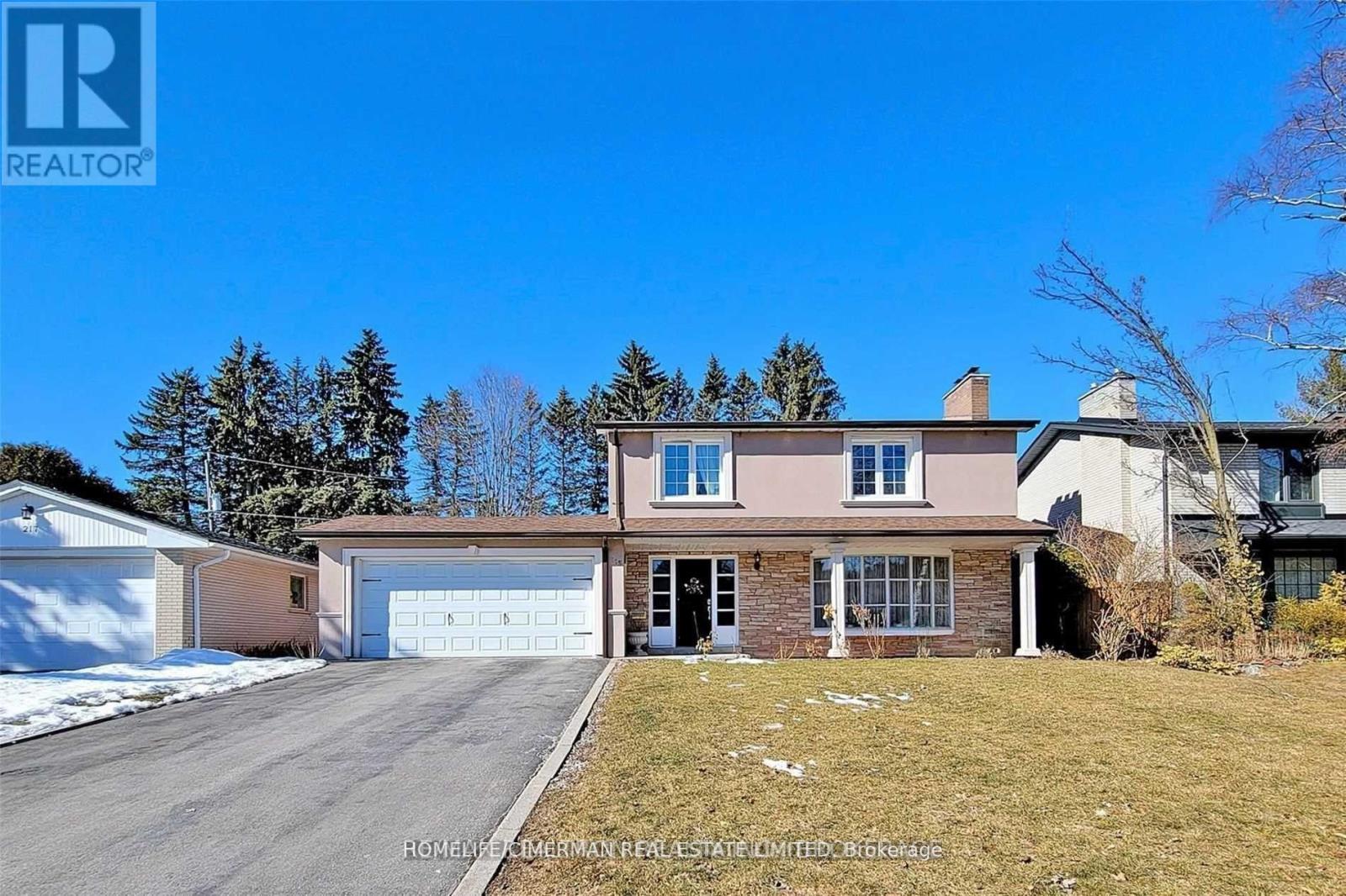 215 Grandview Ave, Markham, ON L3T 1J3