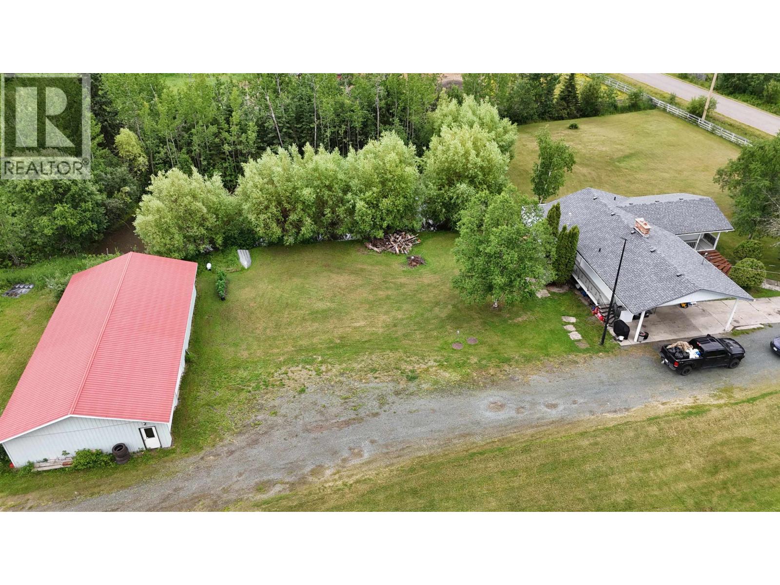 7550 Pooley Rd, Prince George, BC V2N 5W4