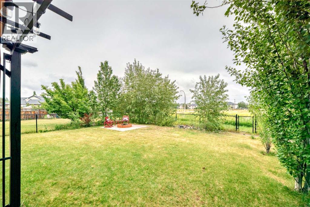 206 Tuscany Ravine Close NW, Calgary, AB T3L 2X4