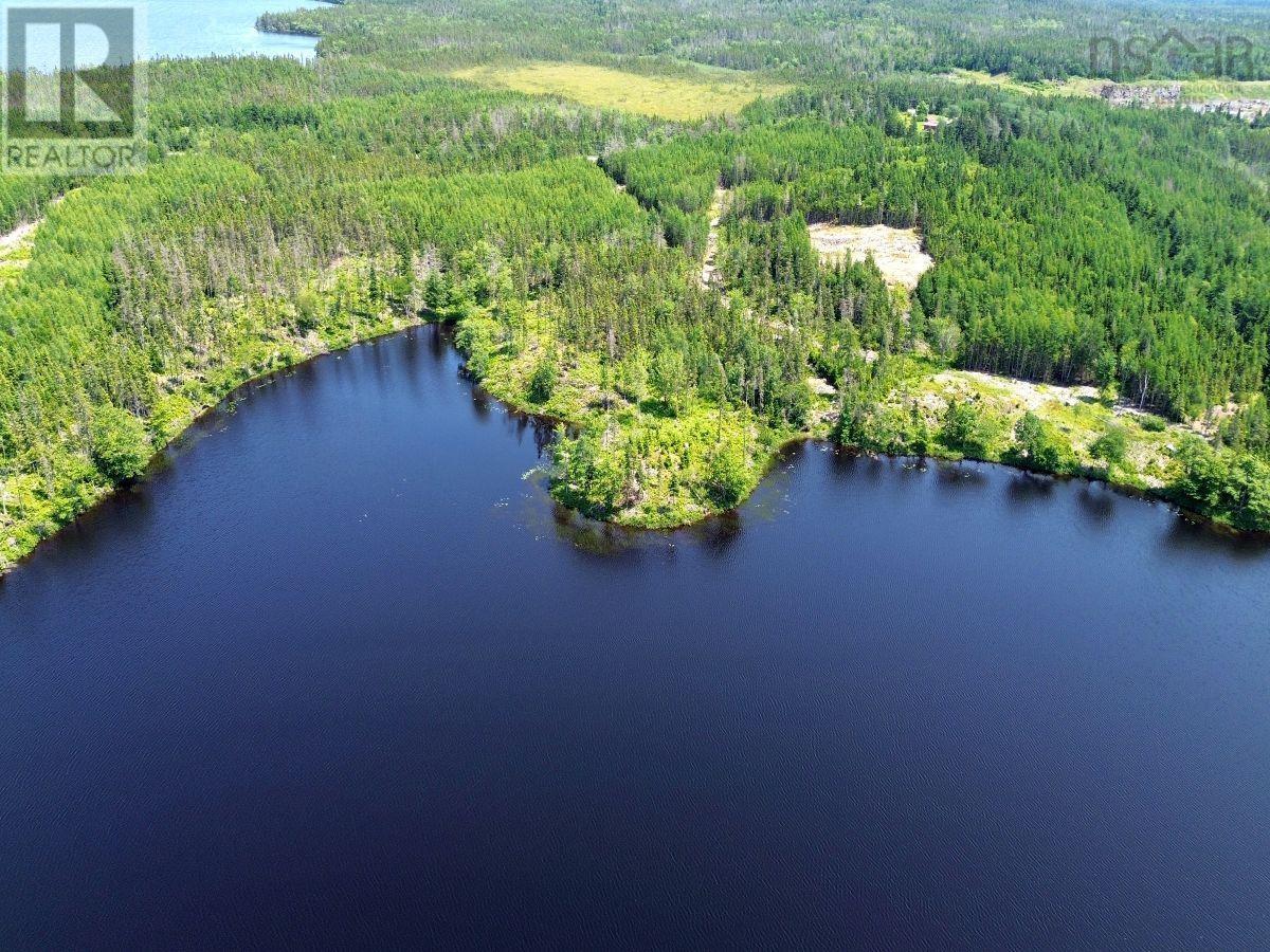 3 Grandique Rd, Arichat, NS B0E 1K0