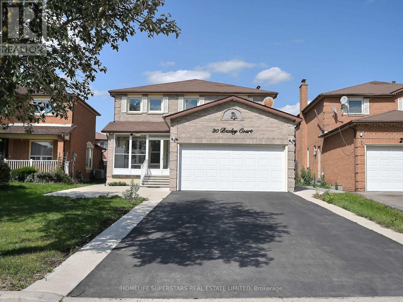 20 Bexley Ct, Brampton, ON L6W 4B2