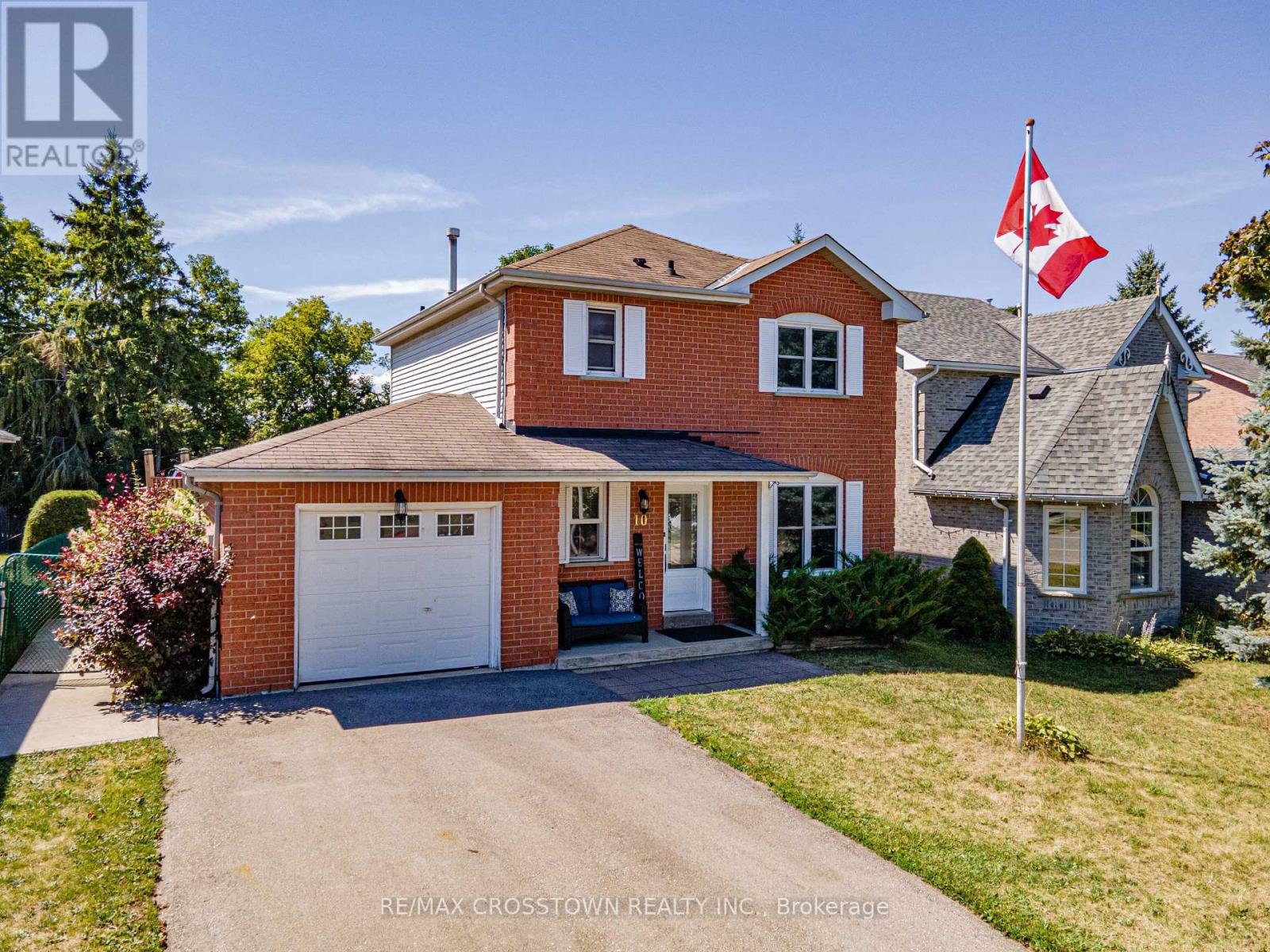 10 Carter Rd, Barrie, ON L4N 7L1