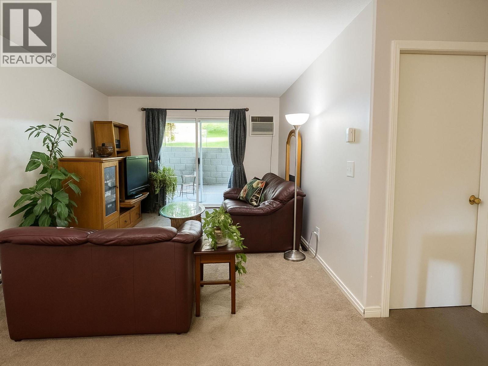 831 2nd Street Se Unit 103, Salmon Arm, BC V1E 1S6