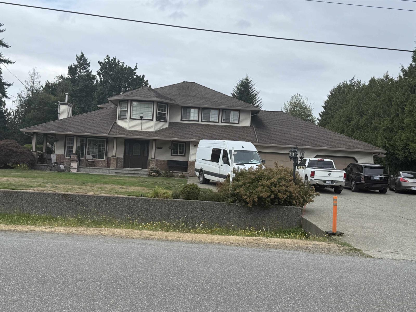 2915 Bergman St, Abbotsford, BC V4X 1H3