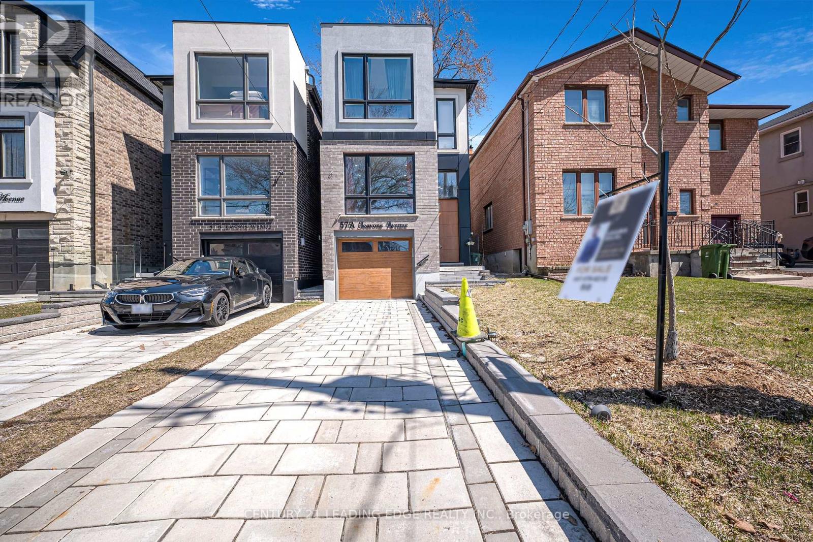 57 Jeavons Ave #a, Toronto, ON M1K 1T1
