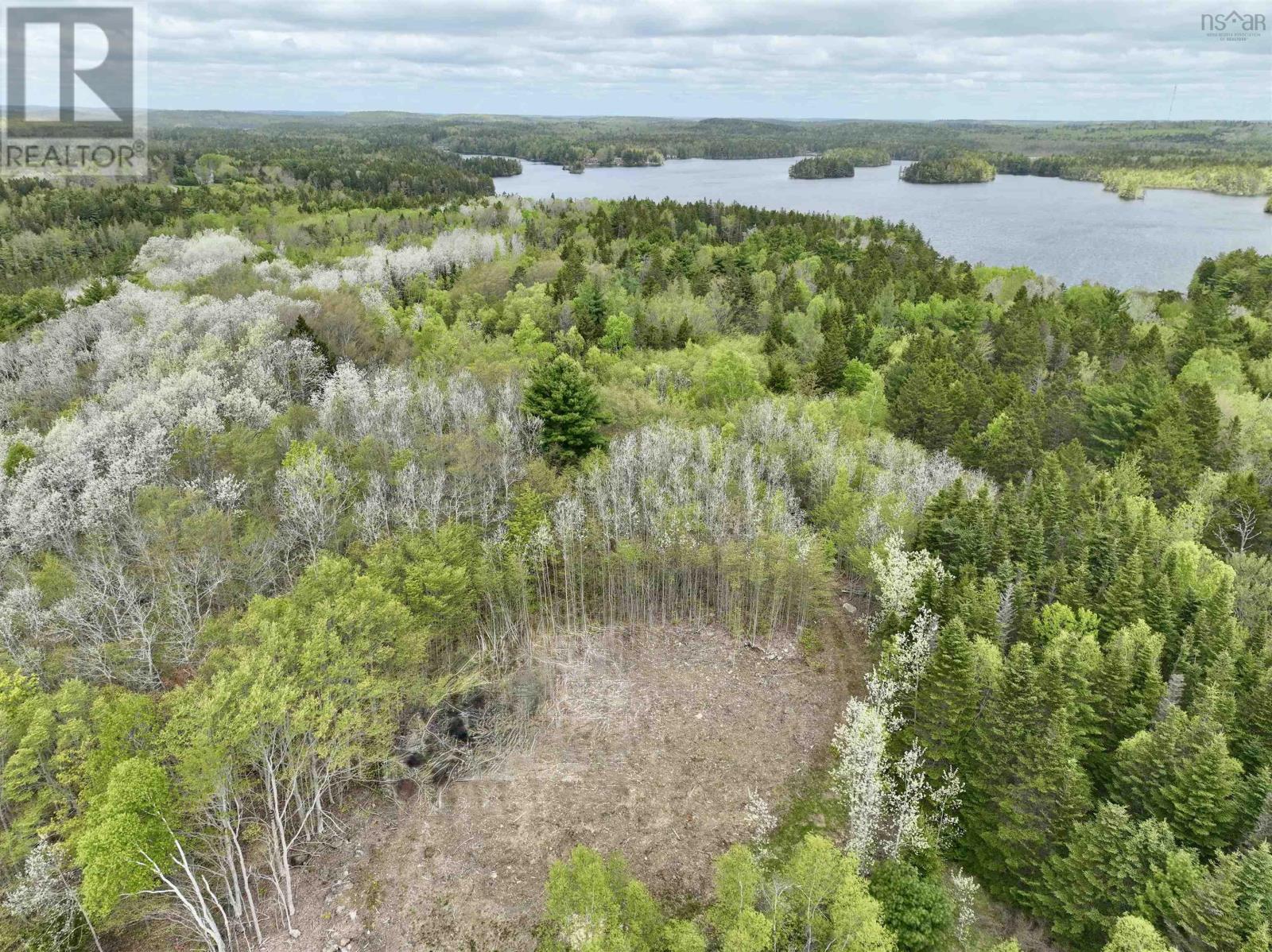15 Camperdown School Rd, Middlewood, NS B4V 6H8