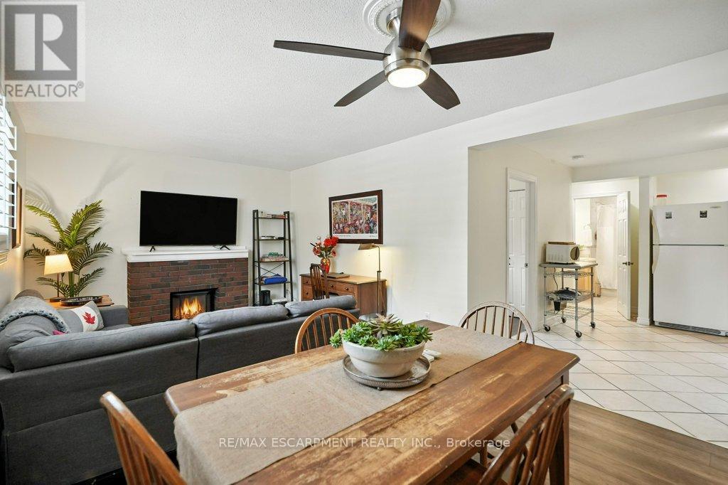 18 6 Vineland Ave, Hamilton, ON L8M 1R4