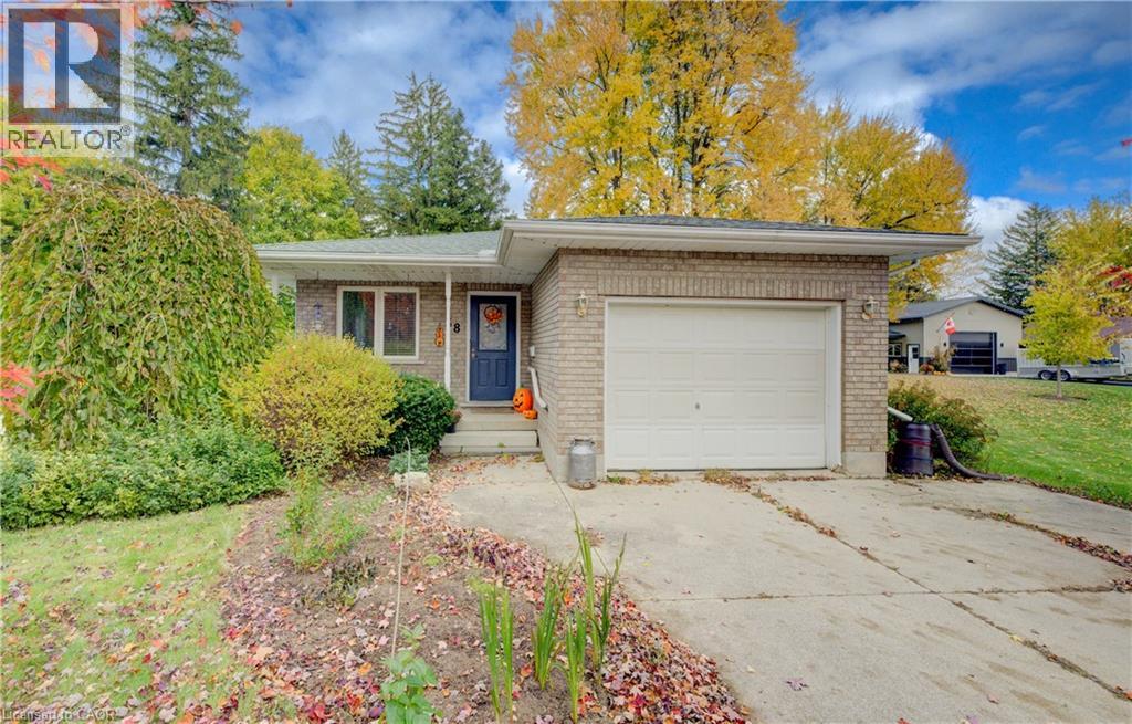 38 Mill St E, Milverton, ON N0K 1M0