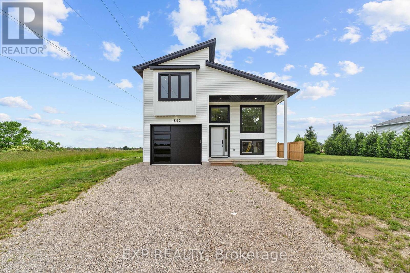 1552 Melwood Dr, St. Clair, ON N0N 1B0