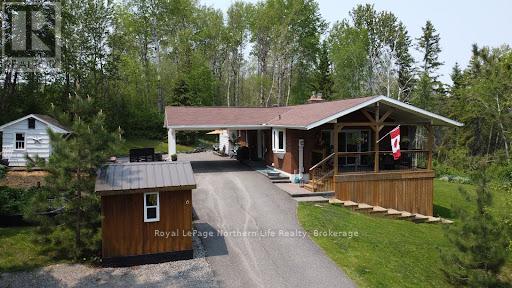 6 Lowry St, Temiskaming Shores, ON P0J 1K0