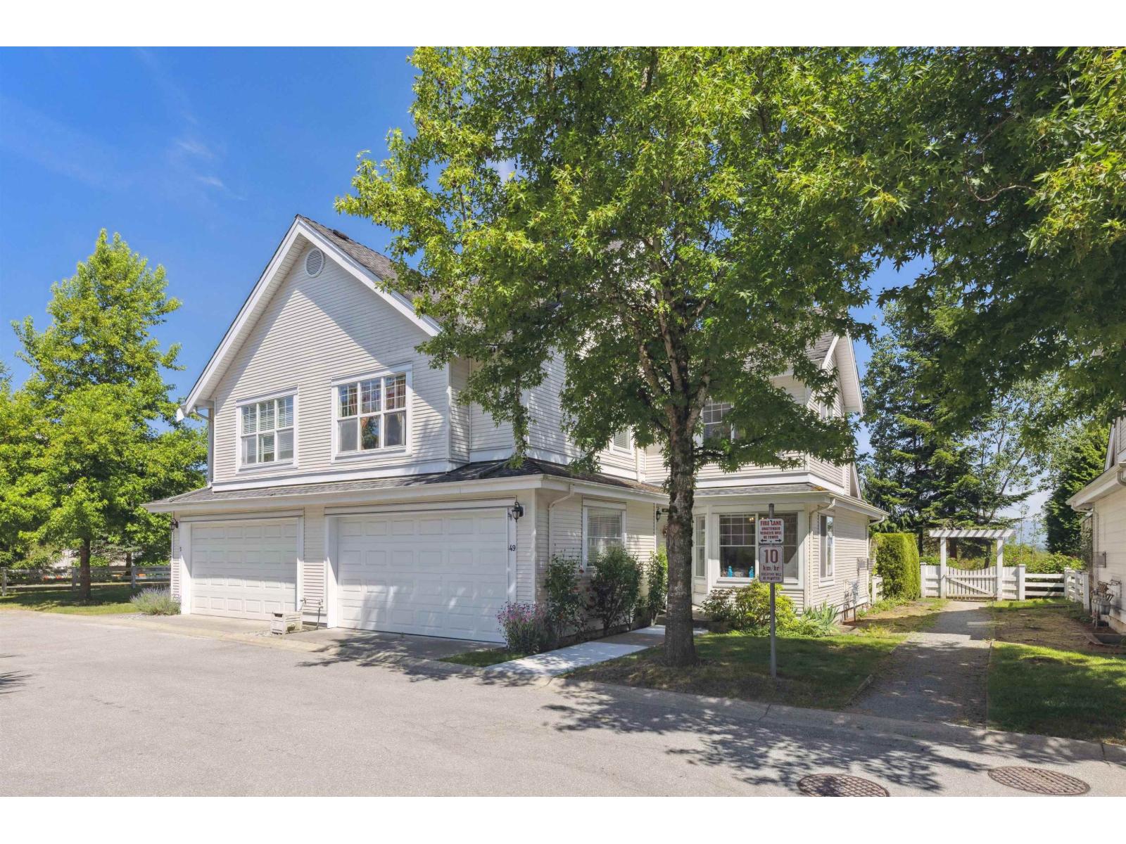 17097 64 Avenue Unit 49, Surrey, BC V3S 1Y5