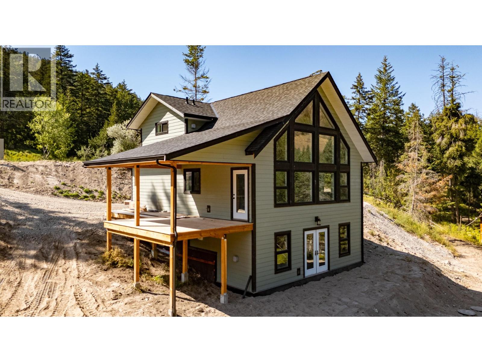 645 Grand Oro Rd, Kaleden, BC V0H 1K0