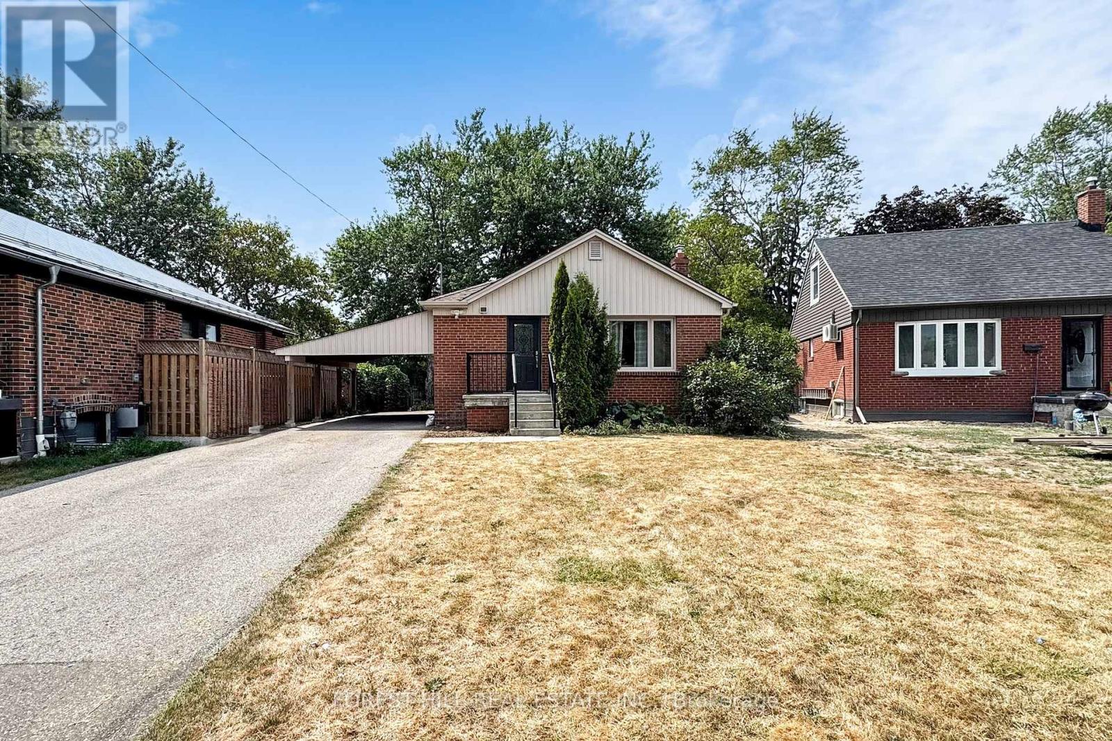 14 Ilfracombe Cres, Toronto, ON M1R 3R8
