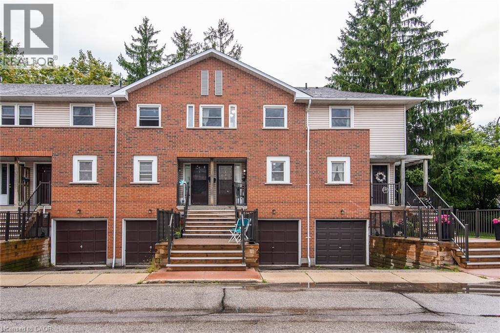 465 Beechwood Place Unit 2, Waterloo, ON N2T 2N8