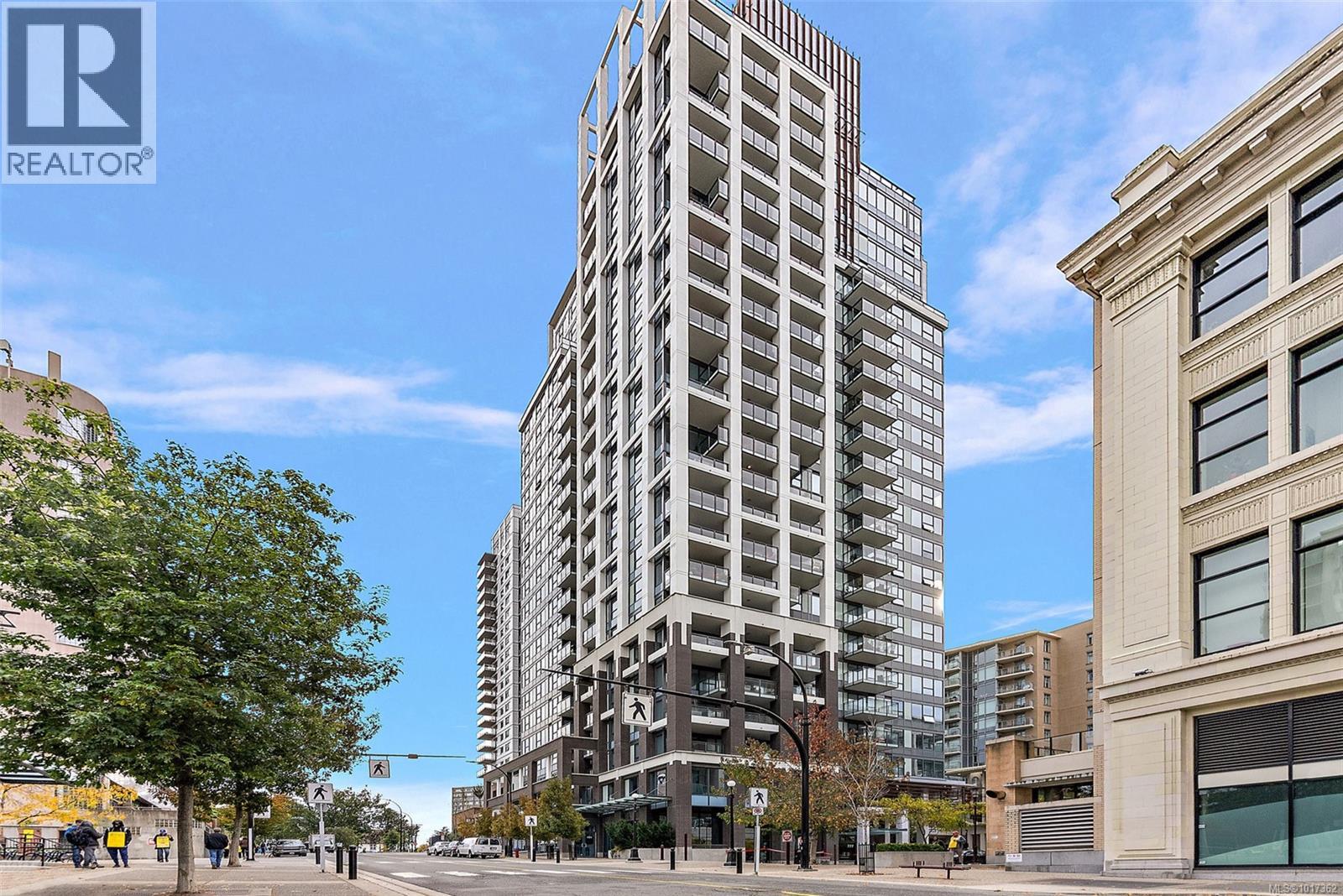 777 Herald St Unit 2402 St, Victoria, BC V8T 0C7