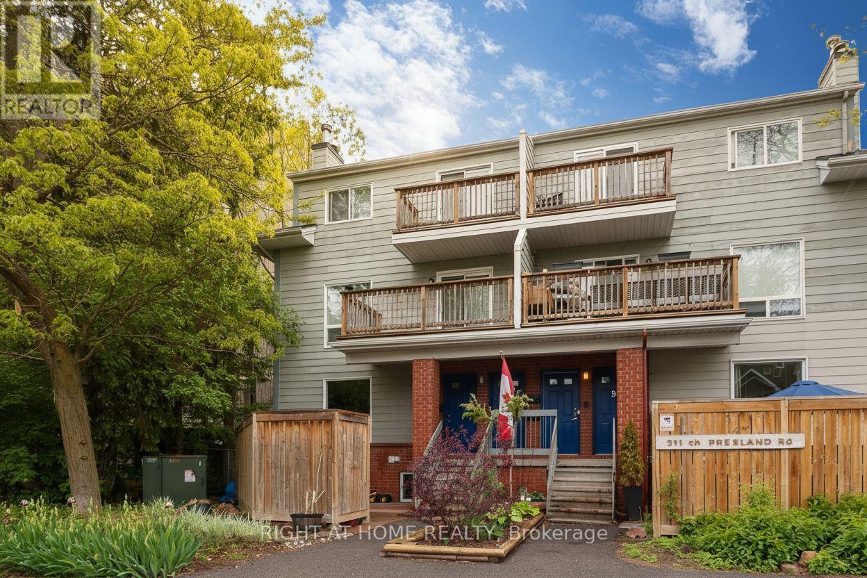 311 Presland Road #a, Ottawa, ON K1K 2B6