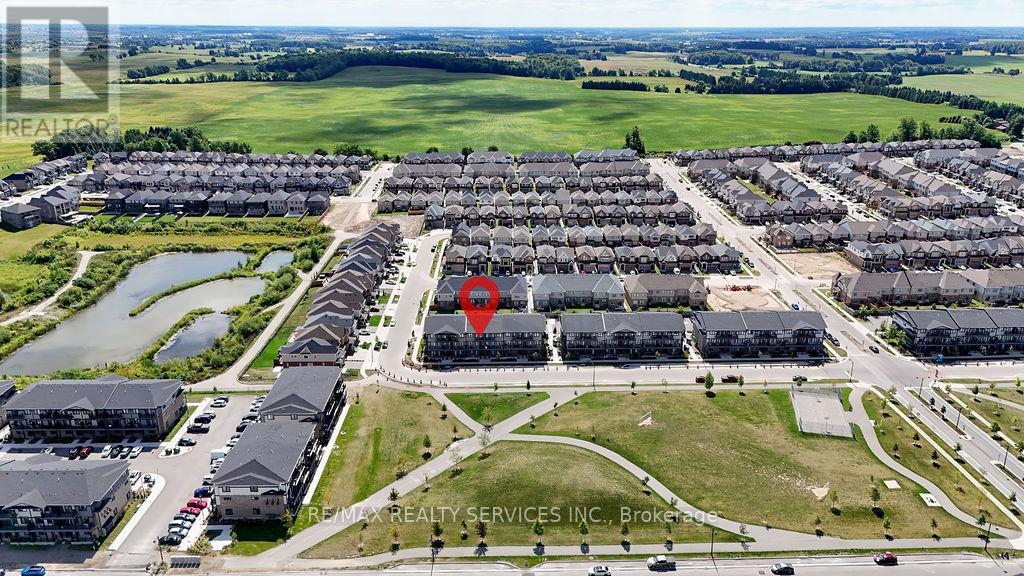 174 Wheat Ln, Kitchener, ON N2R 0R6