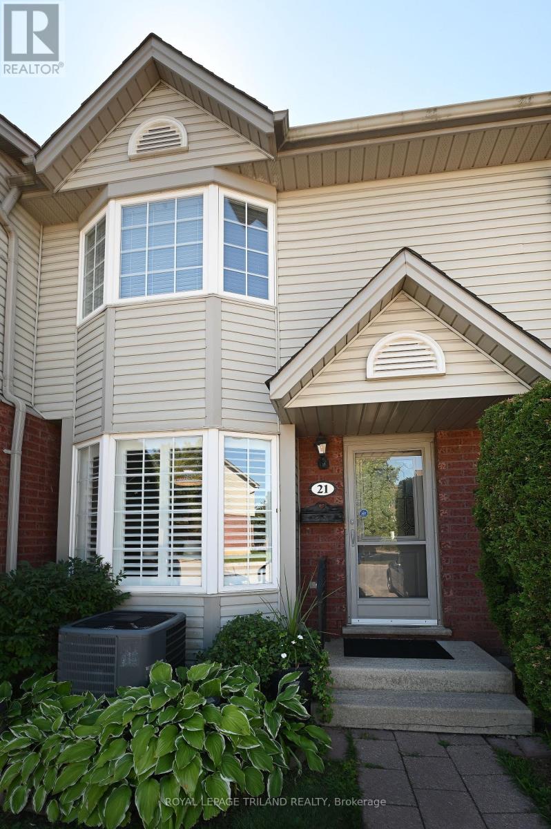 21 101 Brookside St, London, ON N6C 4T5
