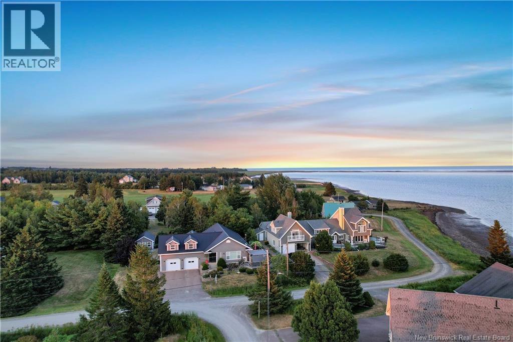 75 Louisacharles St, Grande-digue, NB E4R 4S5
