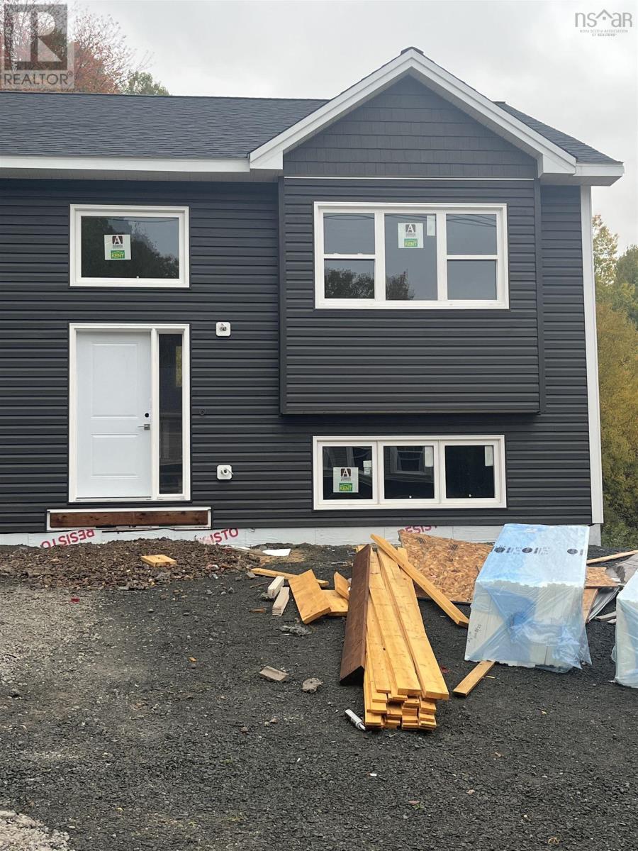 12 Kara Anne Cres, New Minas, NS B4N 0H6