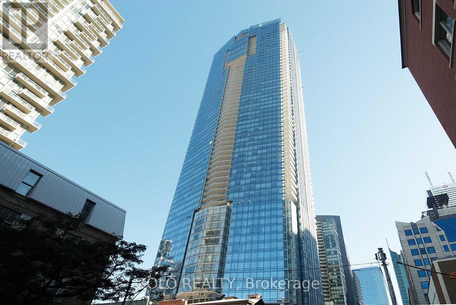 5505 180 University Ave, Toronto, ON M5H 0A2