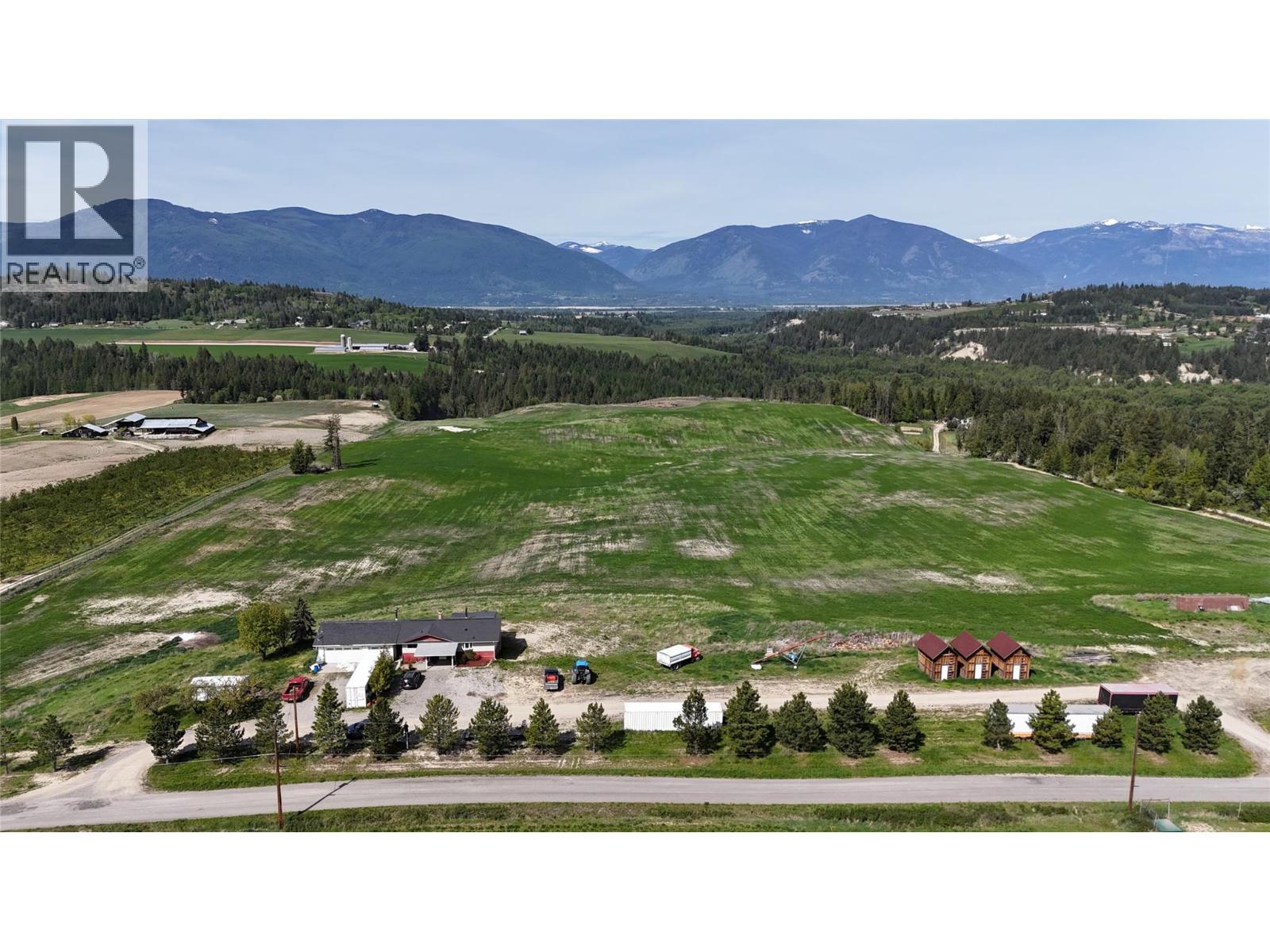 3853 Muzzy Rd, Creston, BC V0B 1C1