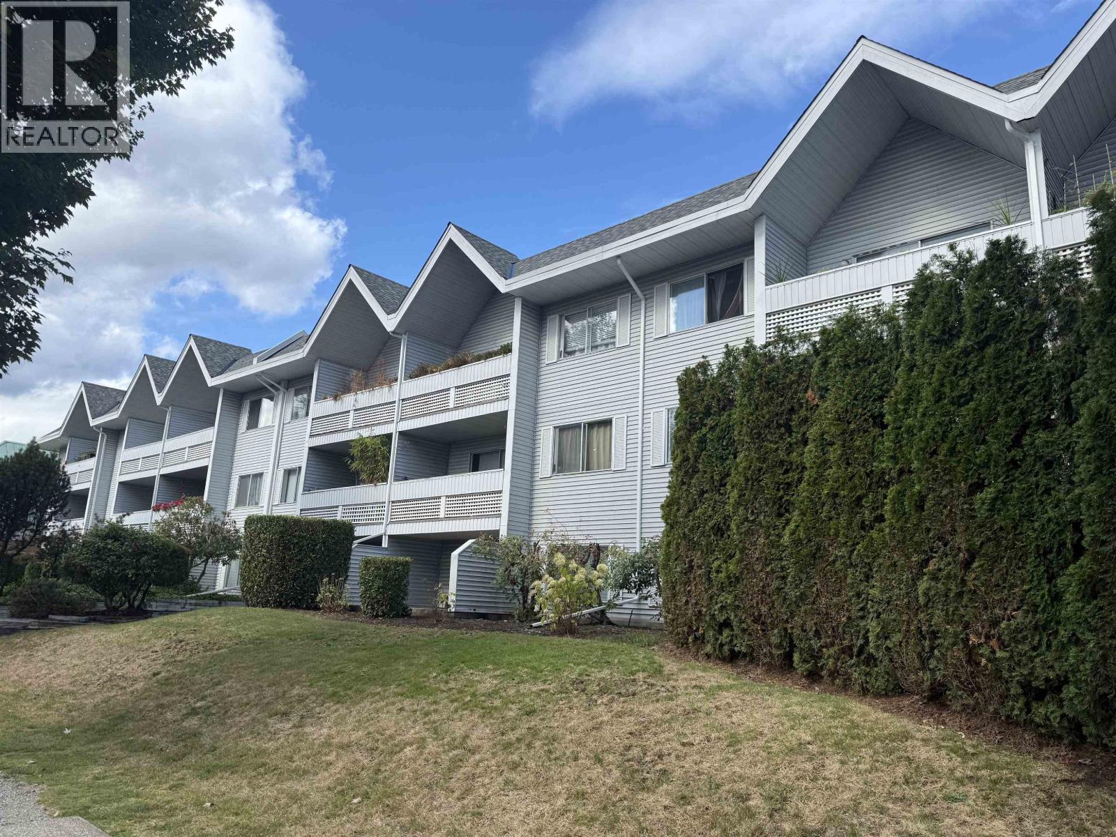 2055 Suffolk Avenue Unit 108, Port Coquitlam, BC V3B 1H4