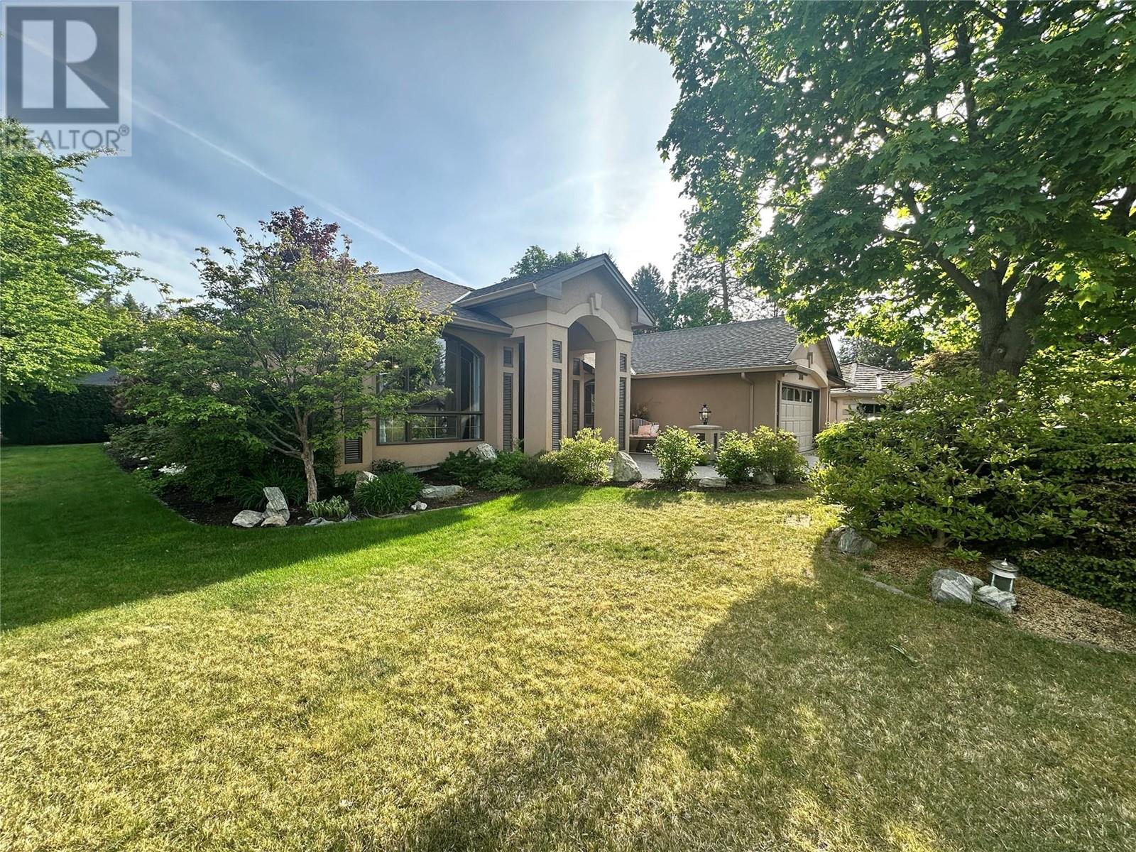 3886 Gallaghers Grange Other, Kelowna, BC V1W 3Z9