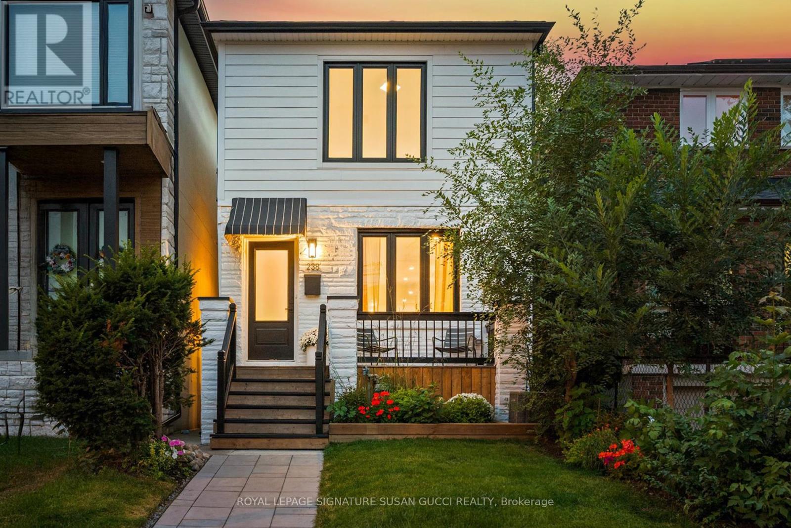 238 Coleridge Ave, Toronto, ON M4C 4J1