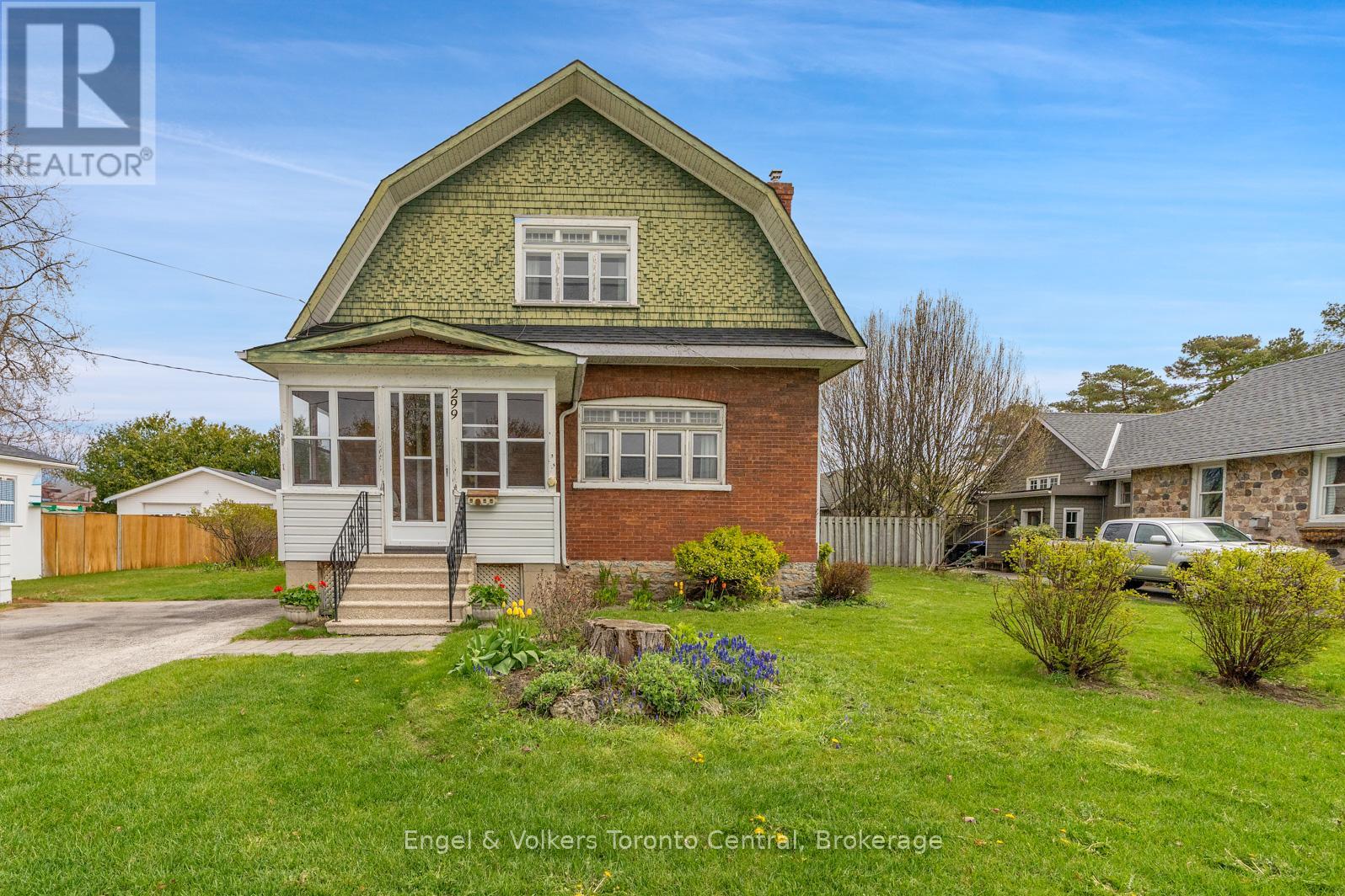 299 Napier St, Collingwood, ON L9Y 3T6