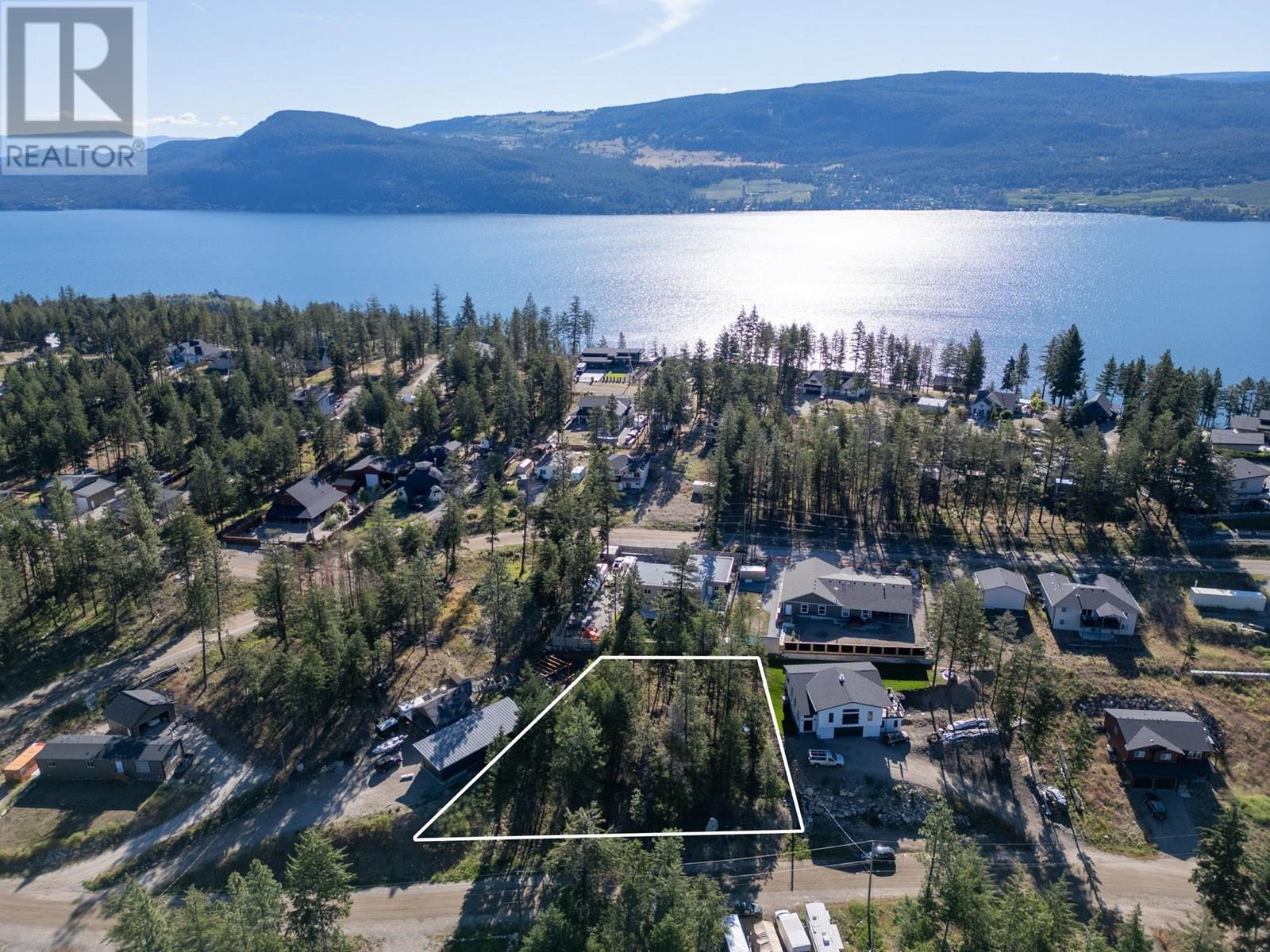 7115 Dunwaters Road Lot Apt 71, Kelowna, BC V1Z 3W6