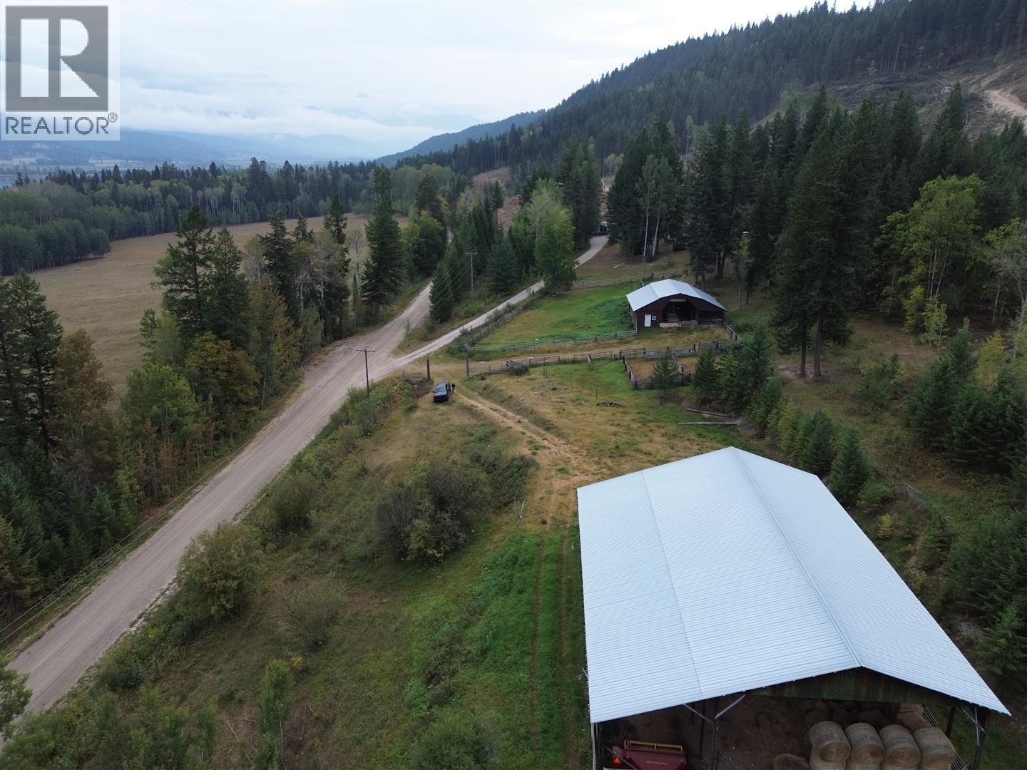 3918 Sanborn Rd, Parson, BC V0A 1L0